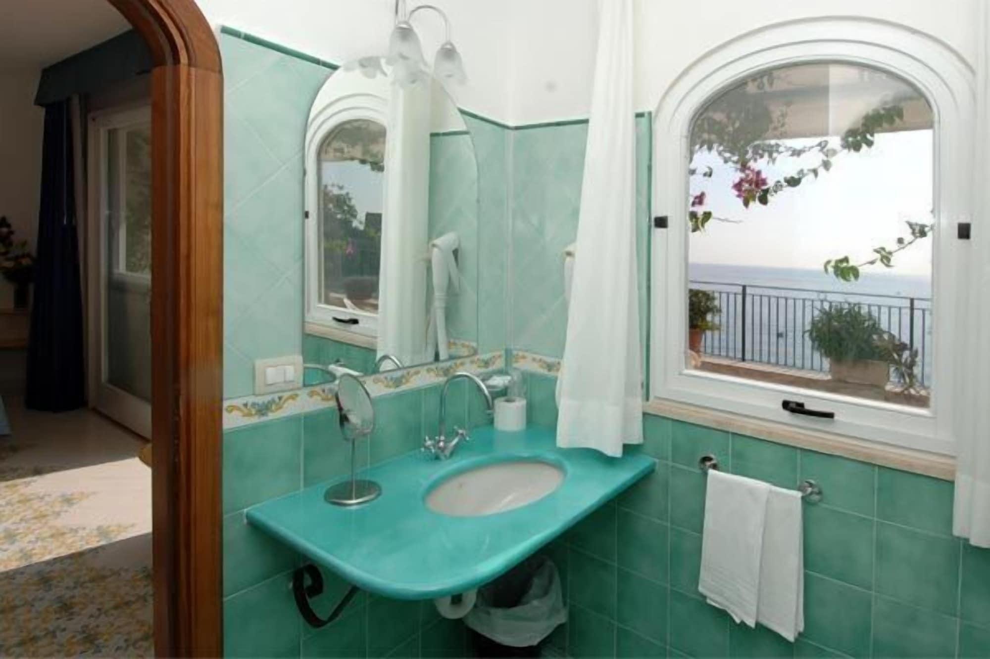 Hotel Pupetto Positano Bagian luar foto