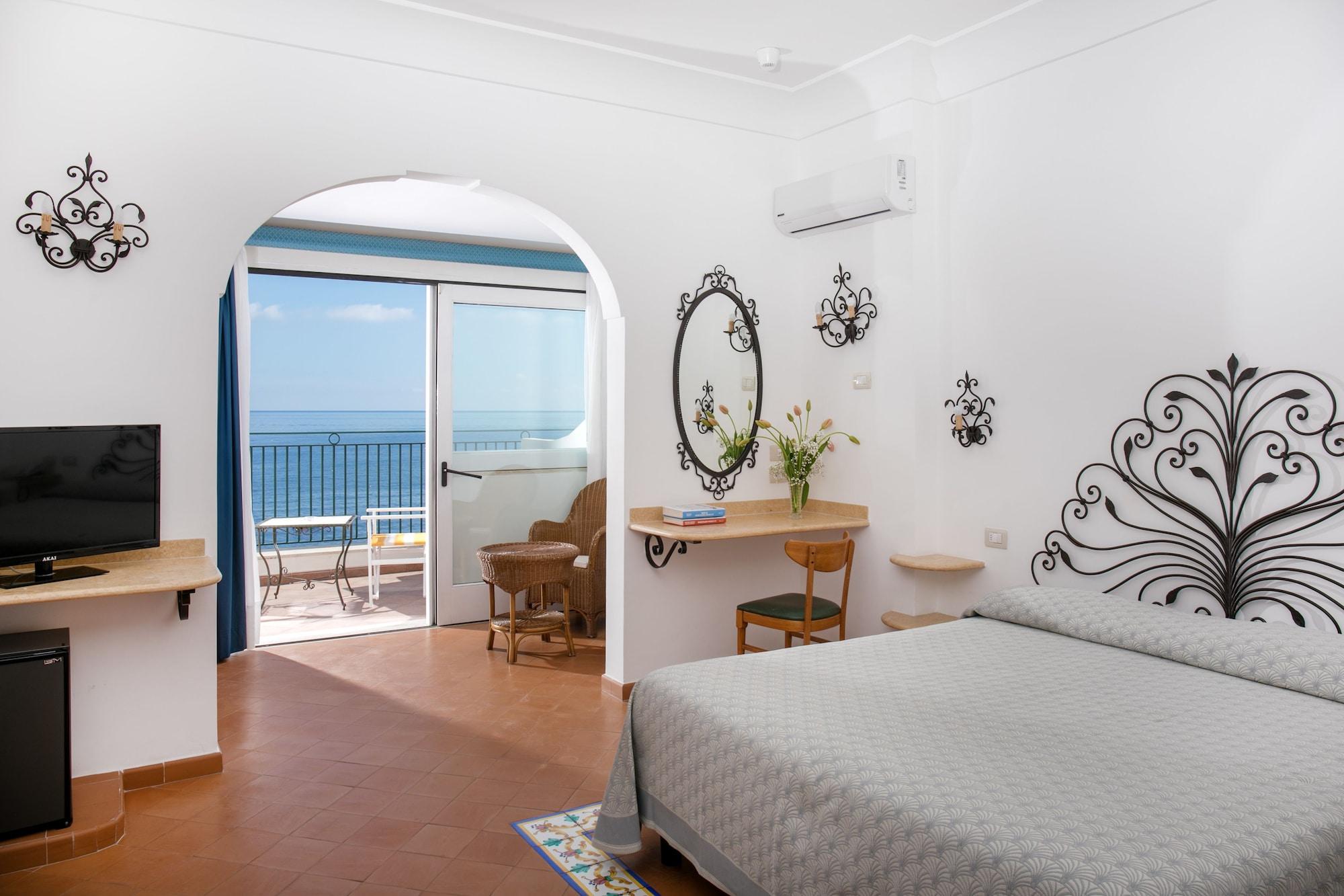 Hotel Pupetto Positano Bagian luar foto