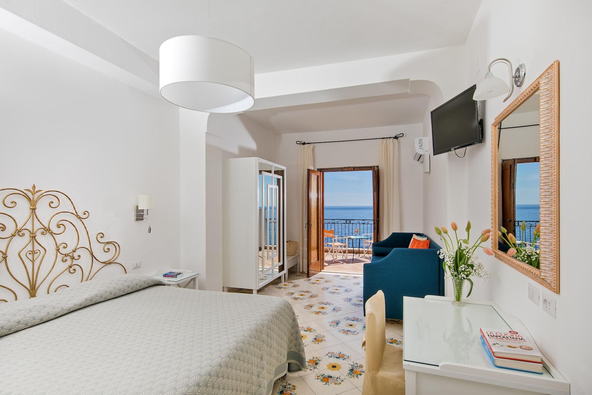 Hotel Pupetto Positano Bagian luar foto