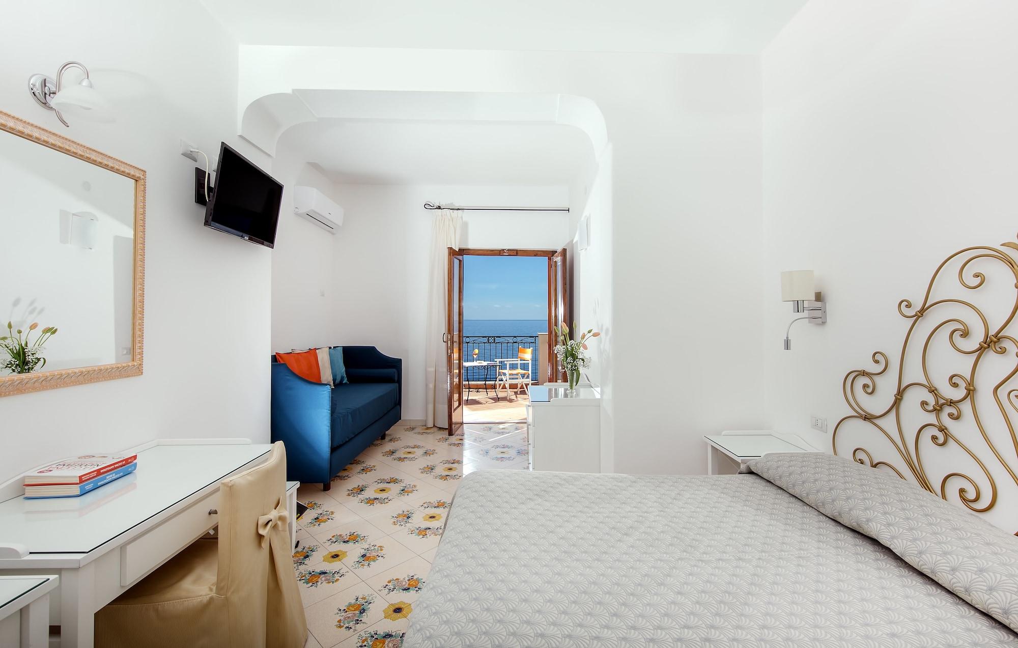 Hotel Pupetto Positano Bagian luar foto