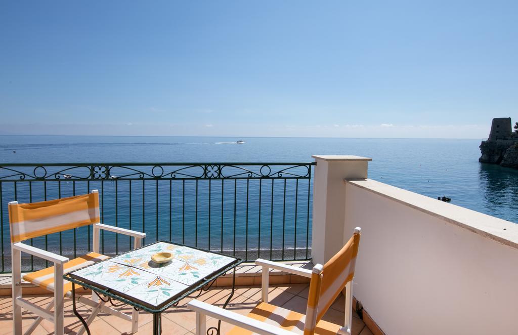 Hotel Pupetto Positano Bagian luar foto